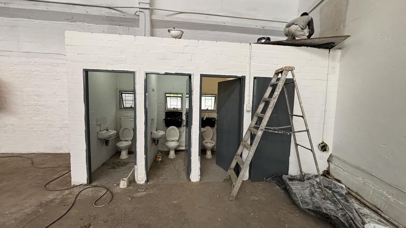 To Let commercial Property for Rent in Maitland Western Cape